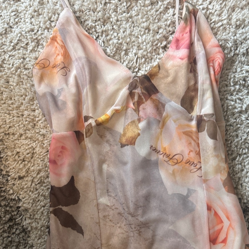 Floral Maxi Dress - Pink and Cream - Picture 3 of 5